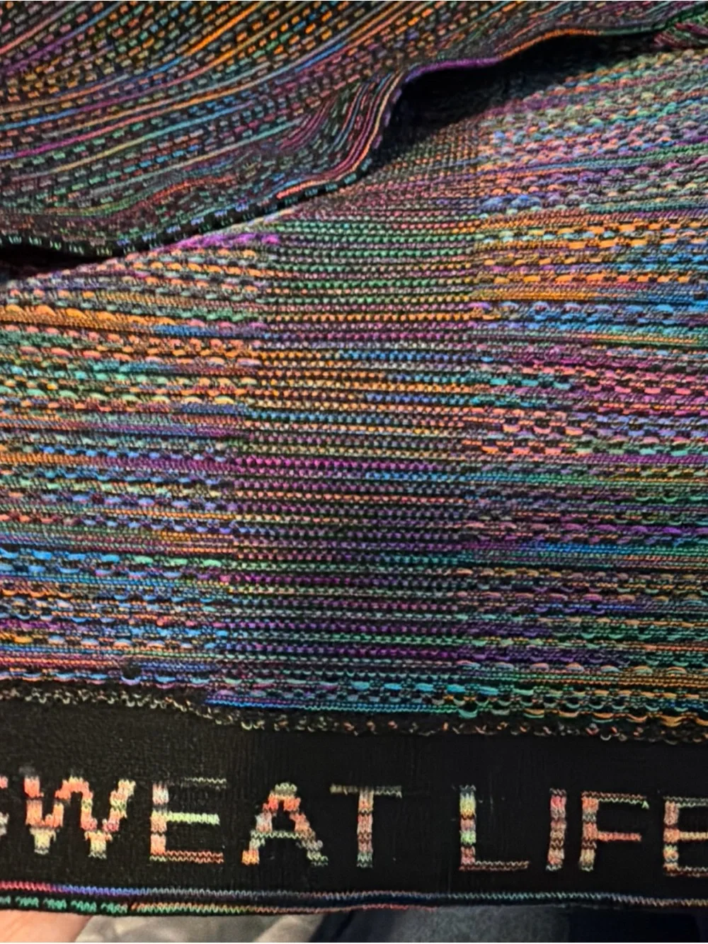Lululemon Swiftly Tech Long Sleeve 2.0 Black / Rainbow Rare Limited Edition 10